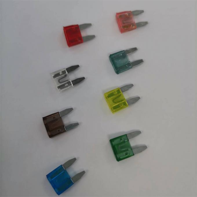디스만 50A 5G 통신 모듈은 중국에서 DC80V 자동차 블레이드 퓨즈를 녹입니다