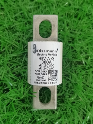 Ev 400 amps 250 vac 요업 자동차 퓨즈 M8은 Dc20ka 70 밀리미터 고전압을 탈퇴했습니다