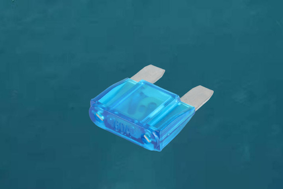 자동차 객차 블레이드는 높은 차단 용량 DC80V 60A를 녹입니다