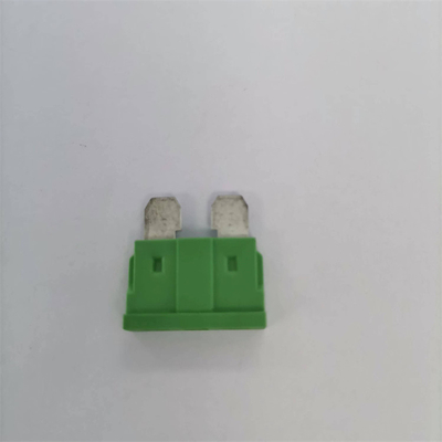 DC80V 30Amp 5G 통신 모듈 퓨즈, UL은 자동차 블레이드 퓨즈를 증명했습니다