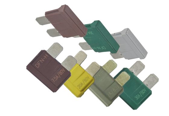 저전압 빠른 성수기 퓨즈 80 볼트 75 Amp 80VDC DC1000A 차단 용량 :