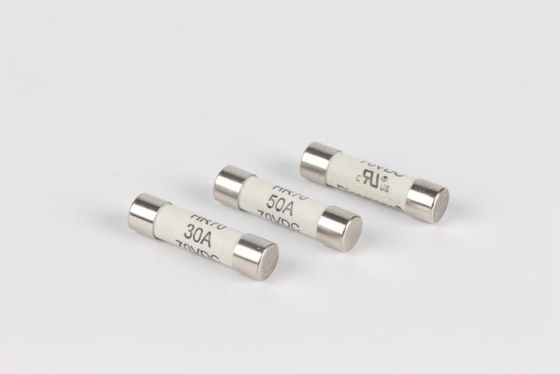 HR70 5G 통신 반도체는 2.5KA 70VDC 인터럽팅을 녹입니다