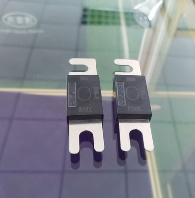 매체 평면 형상 자동차 배터리 퓨즈, DC80V EV 차량 배터리 퓨즈